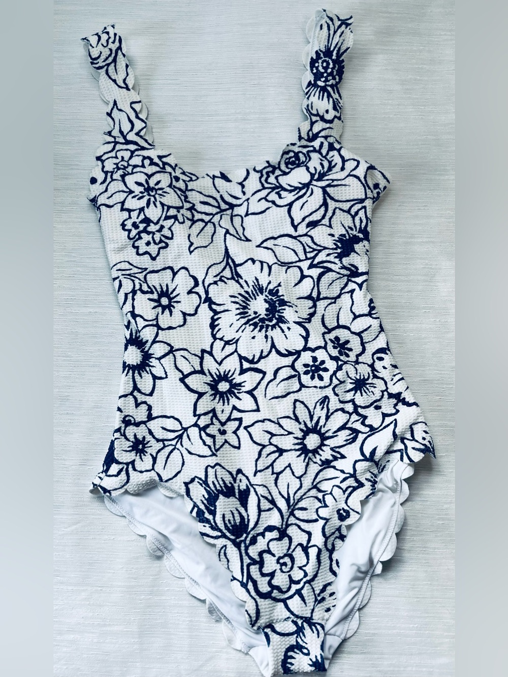 aerie Scalloped One-Piece Swimsuit in Navy & White